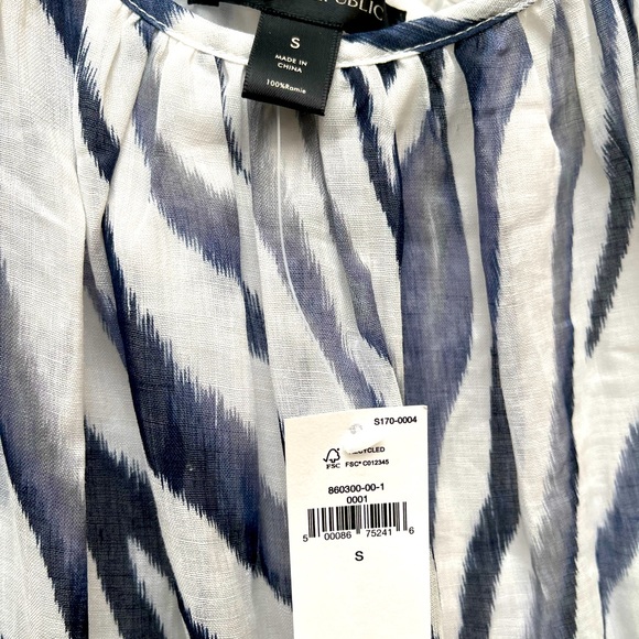 Banana Republic Canna Ramie Maxi Dress- White/Navy Blue Zebra Print - Picture 3 of 6